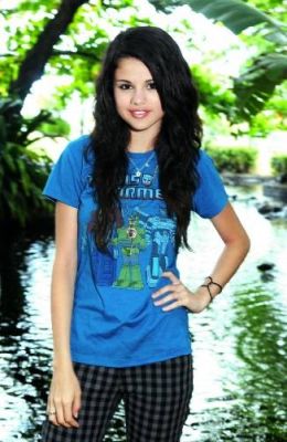 Selena photos 5 - normal_12.jpg