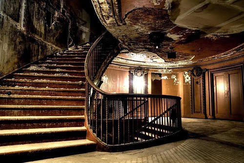 Architektura,Schody, Staircase - stairs,old,abandoned,interior,mansion,staircase-c213ed447aa22a9d11291eb3dbeb9262_h.jpg