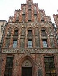 Toruń współczesny - dom_kopernika1.jpg