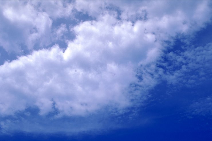 Cloudy_Skies_120Wallpapers - Cloudy Skies 00115.JPG