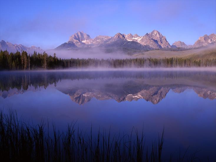 26 Landscapes różne - Morning at Little Redfish Lake, Idaho.jpg