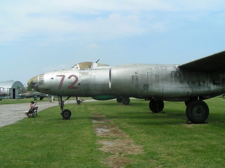 Samolot bombowy Ił-28 Walk Around - il28_pl_25.jpg